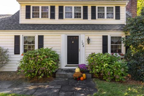 124 Ridgewood Road Glastonbury CT 06033