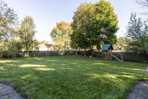 124 Ridgewood Road Glastonbury CT 06033