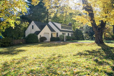 124 Ridgewood Road Glastonbury CT 06033