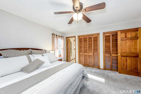 24 Meadow Brook Drive North Branford CT 06471