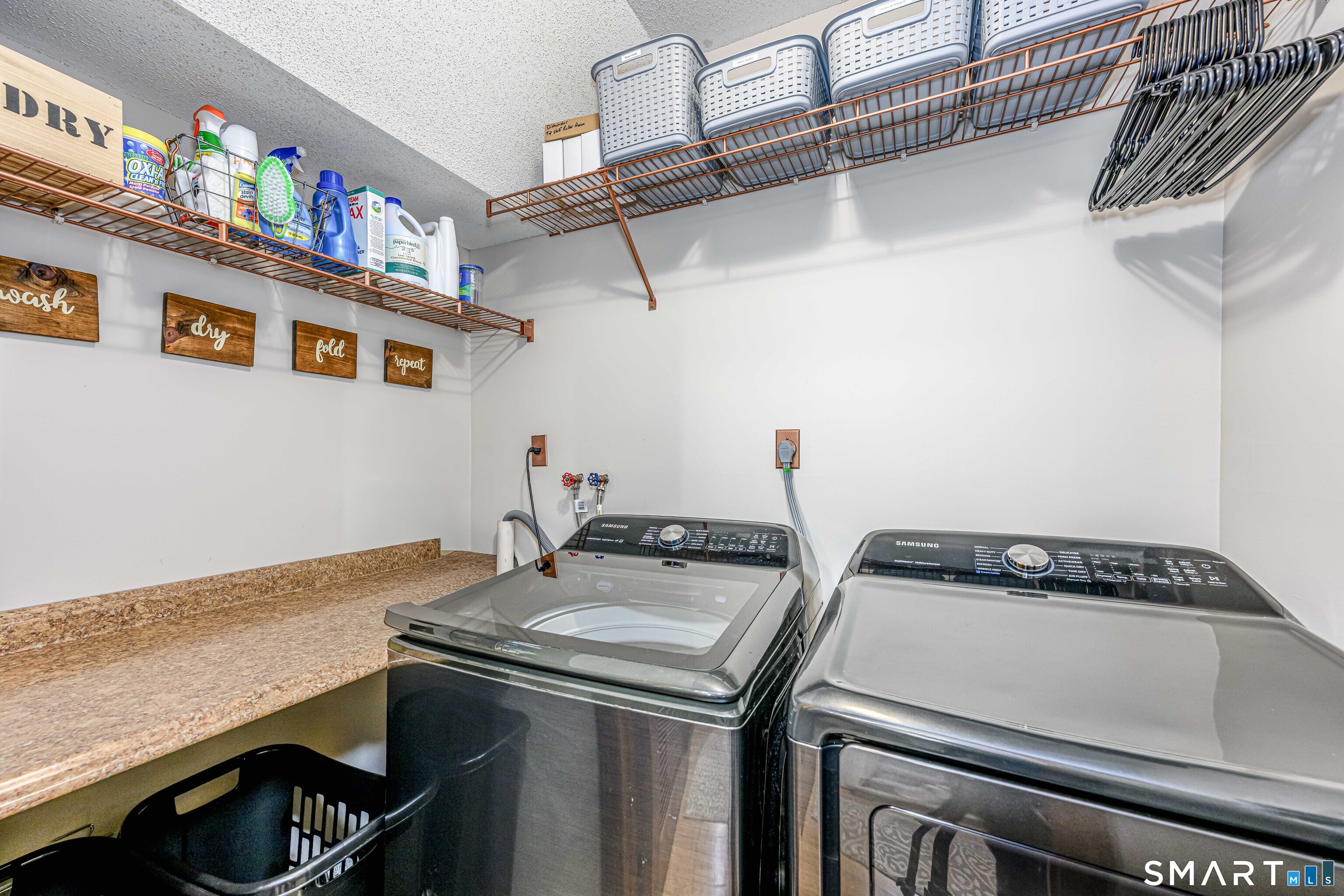 24 Meadow Brook Drive North Branford CT 06471