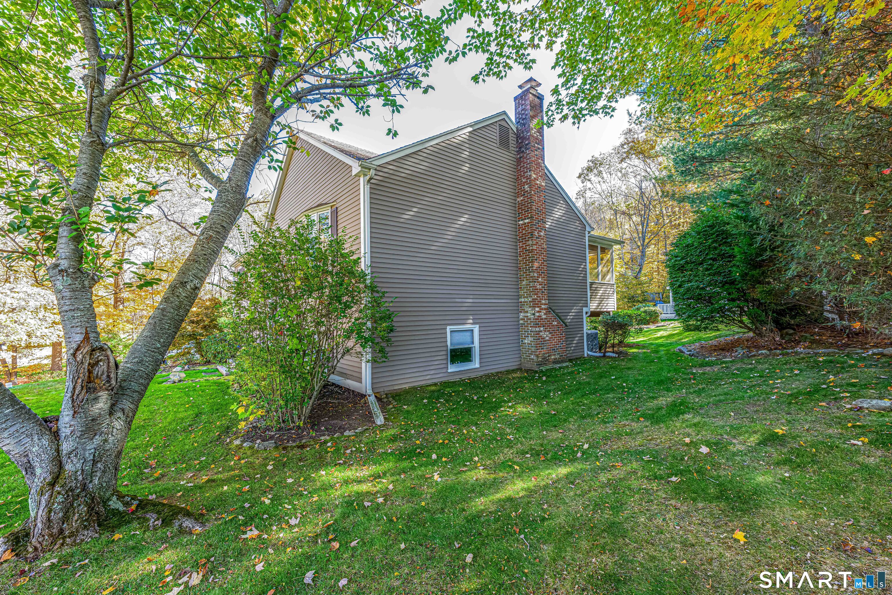 24 Meadow Brook Drive North Branford CT 06471