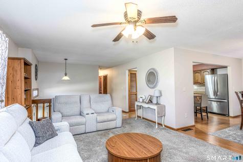 24 Meadow Brook Drive North Branford CT 06471