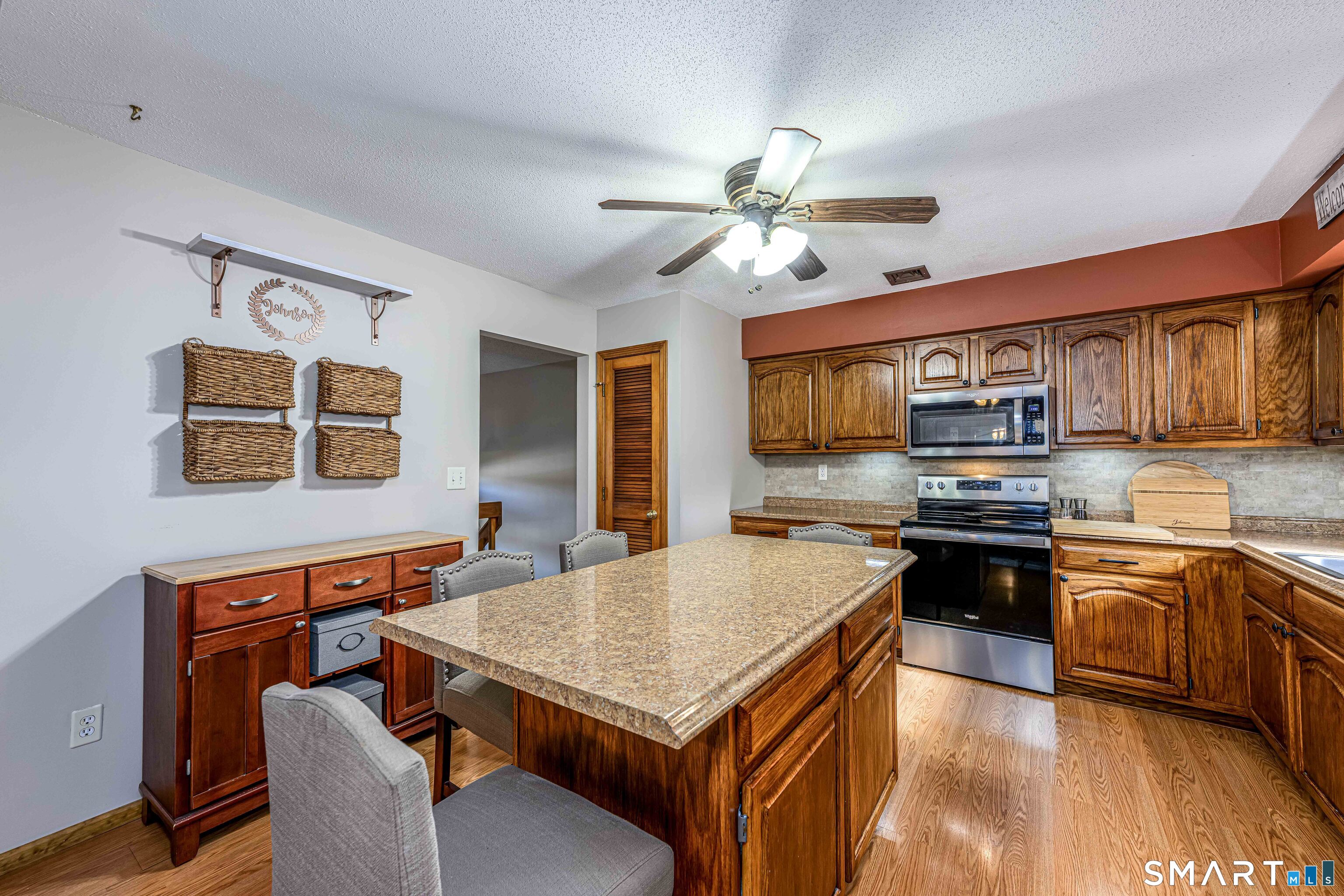 24 Meadow Brook Drive North Branford CT 06471