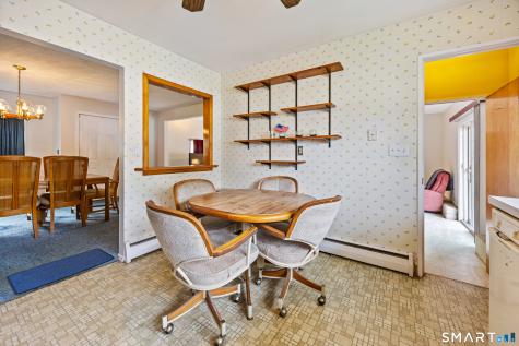 44 Beacon Manor Road Naugatuck CT 06770