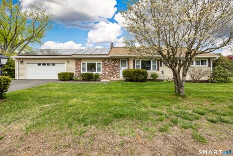 44 Beacon Manor Road Naugatuck CT 06770