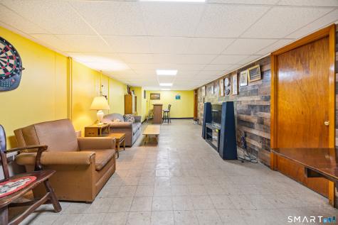 44 Beacon Manor Road Naugatuck CT 06770