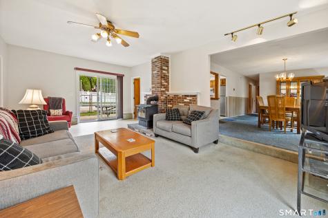 44 Beacon Manor Road Naugatuck CT 06770