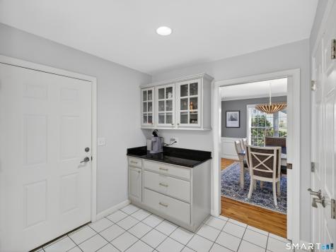 11 Payer Lane Groton CT 06355