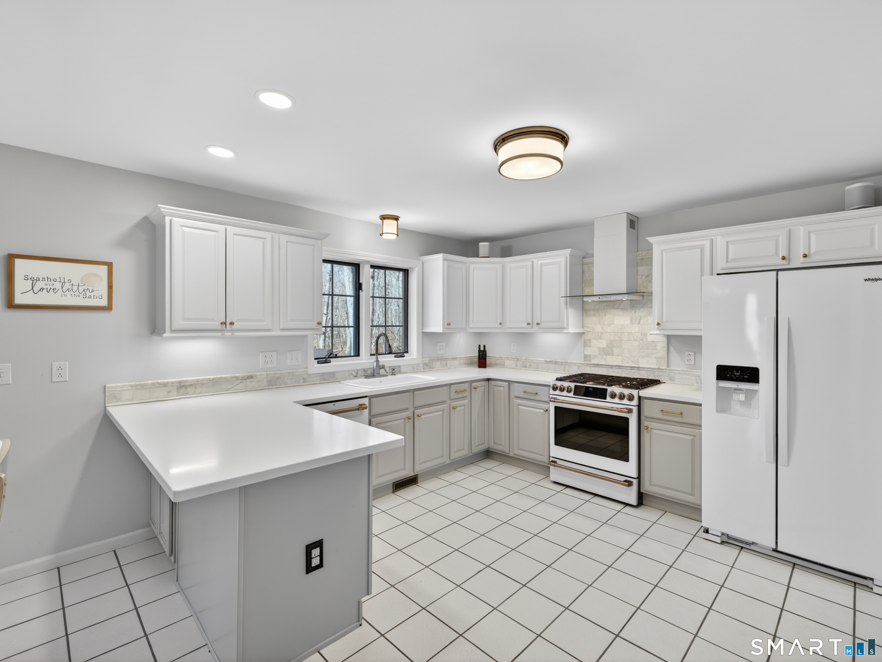 11 Payer Lane Groton CT 06355