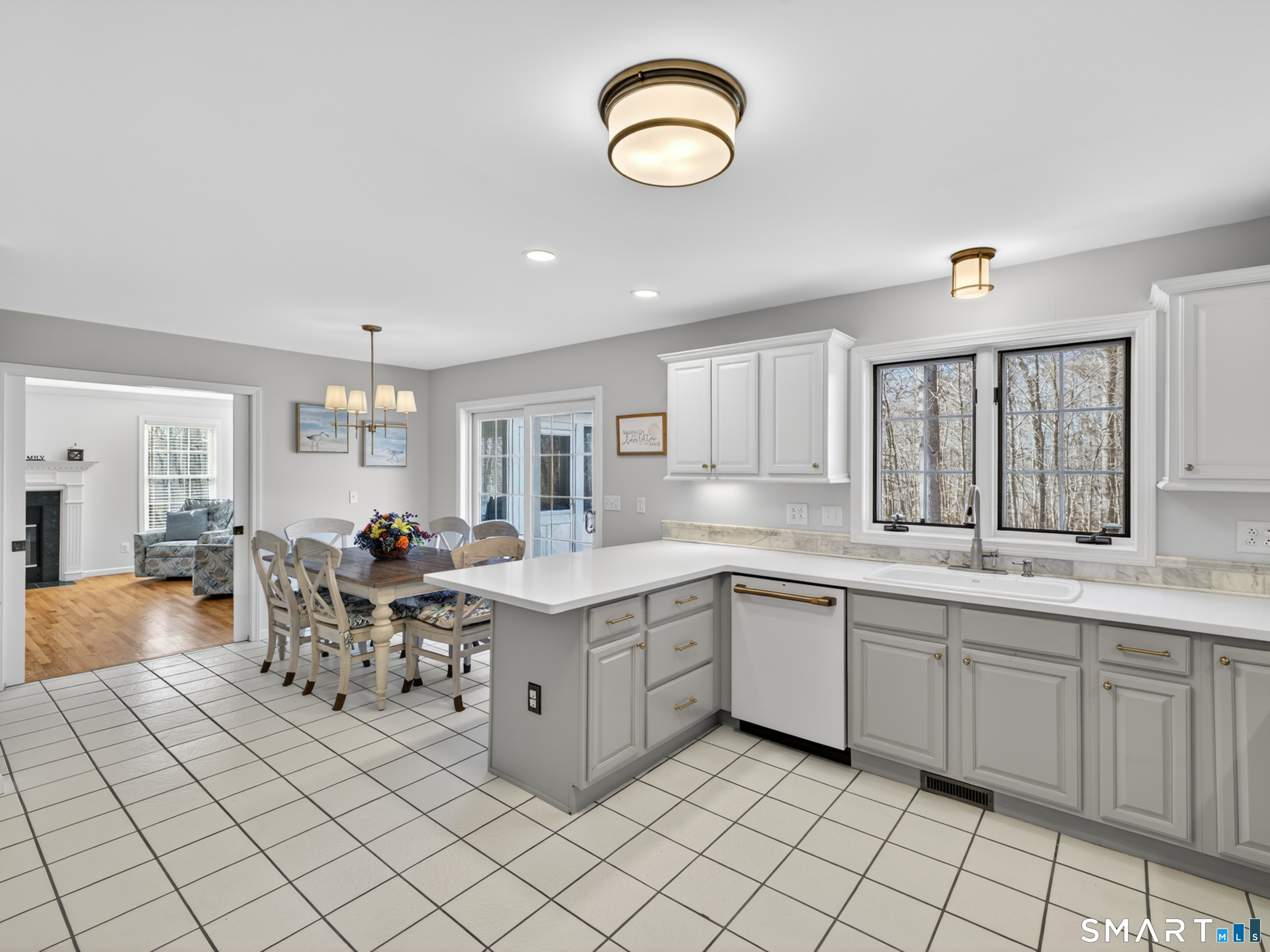 11 Payer Lane Groton CT 06355