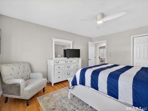 11 Payer Lane Groton CT 06355