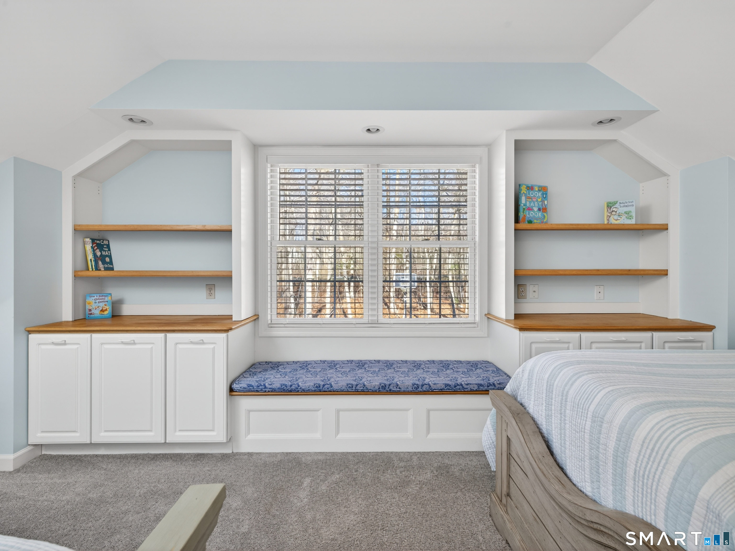 11 Payer Lane Groton CT 06355