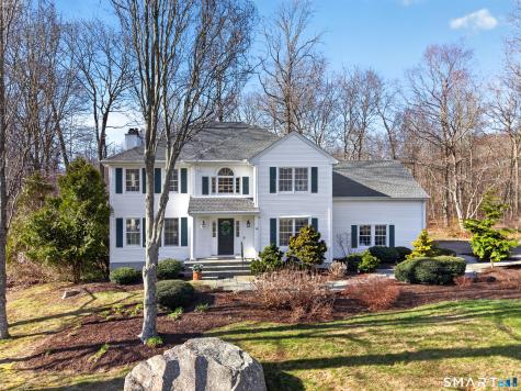 11 Payer Lane Groton CT 06355