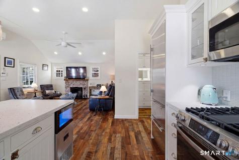 37 Mohican Road Old Saybrook CT 06475