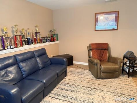 523 High St Extension Thomaston CT 06787