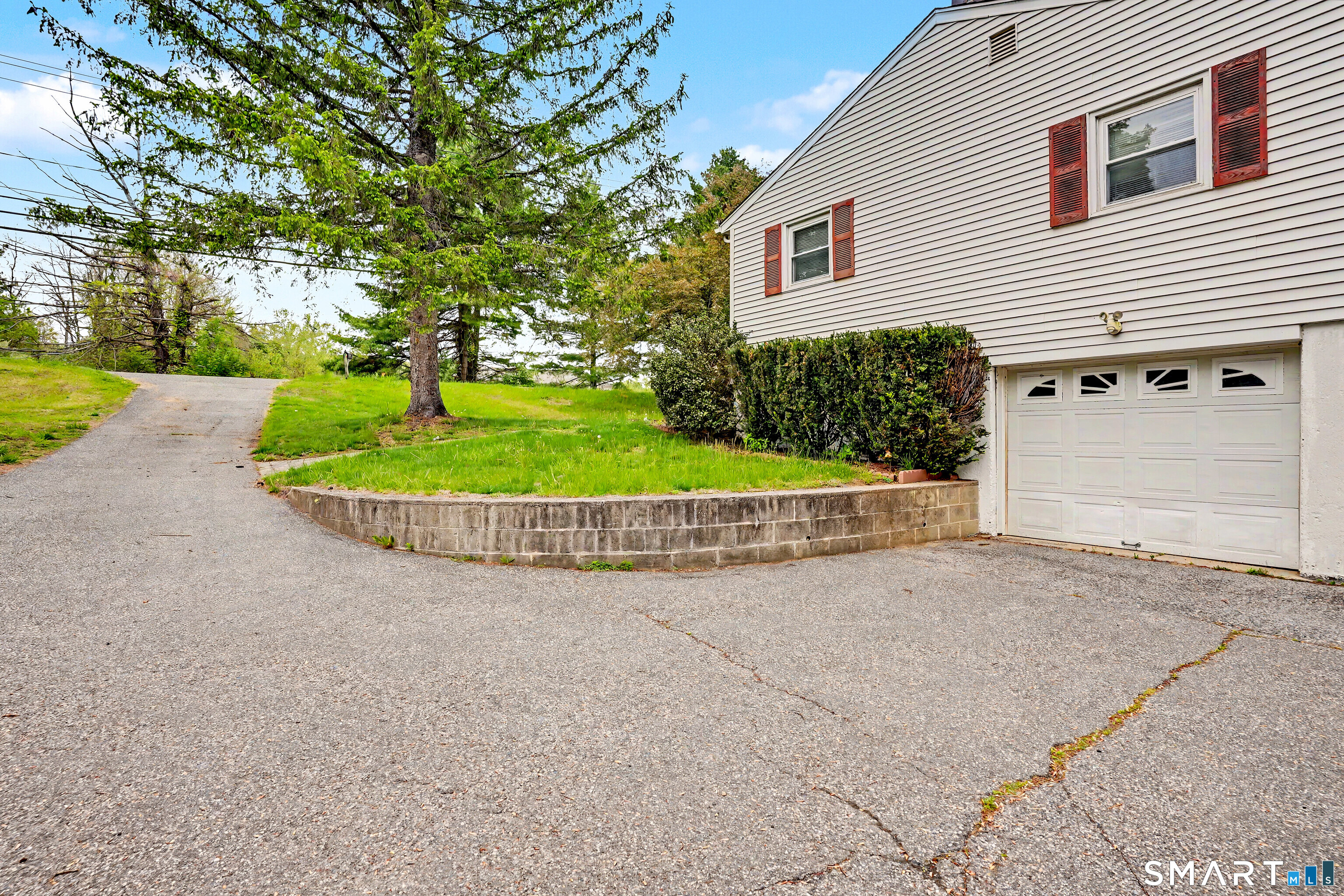 39 Sullivan Road New Milford CT 06776
