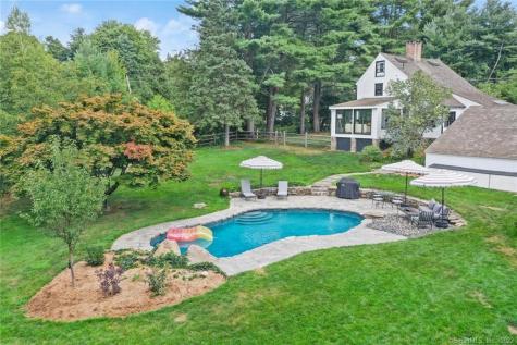 10 Beers Road Easton CT 06612