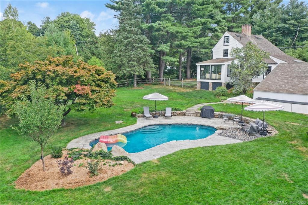 10 Beers Road Easton CT 06612