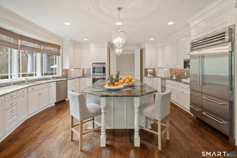 7 Spruce Meadow Court Wilton CT 06897