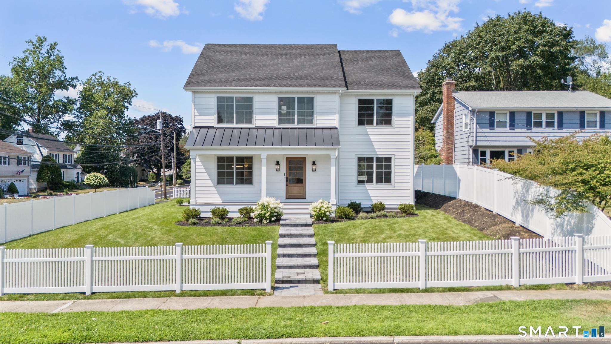 15 Barton Road Fairfield CT 06824