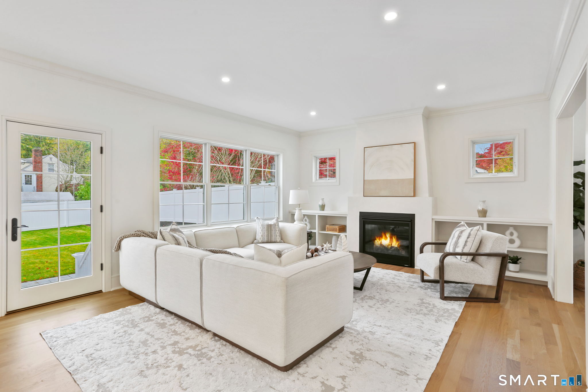 15 Barton Road Fairfield CT 06824