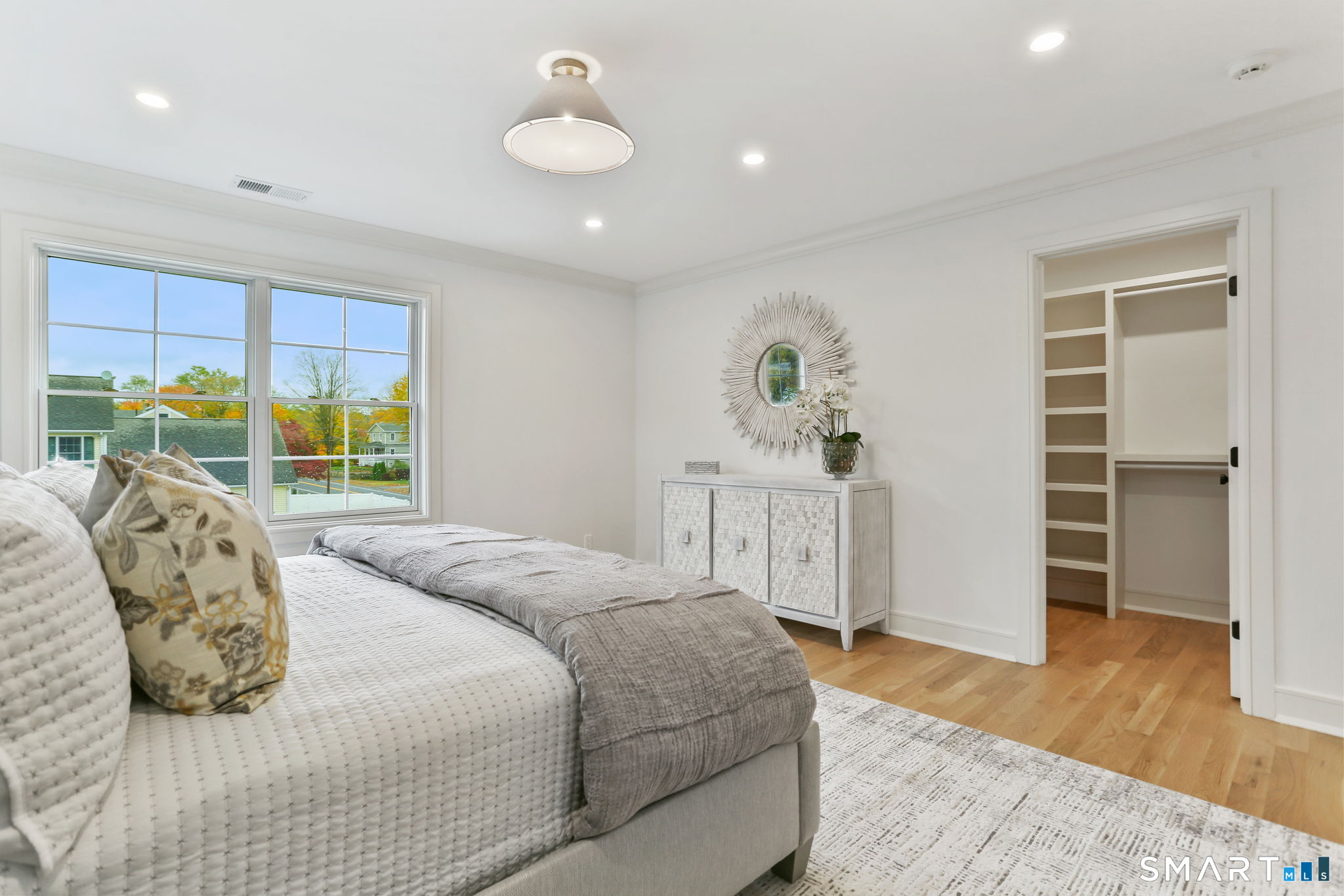 15 Barton Road Fairfield CT 06824