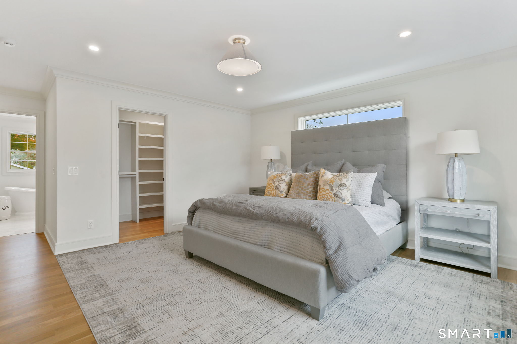 15 Barton Road Fairfield CT 06824