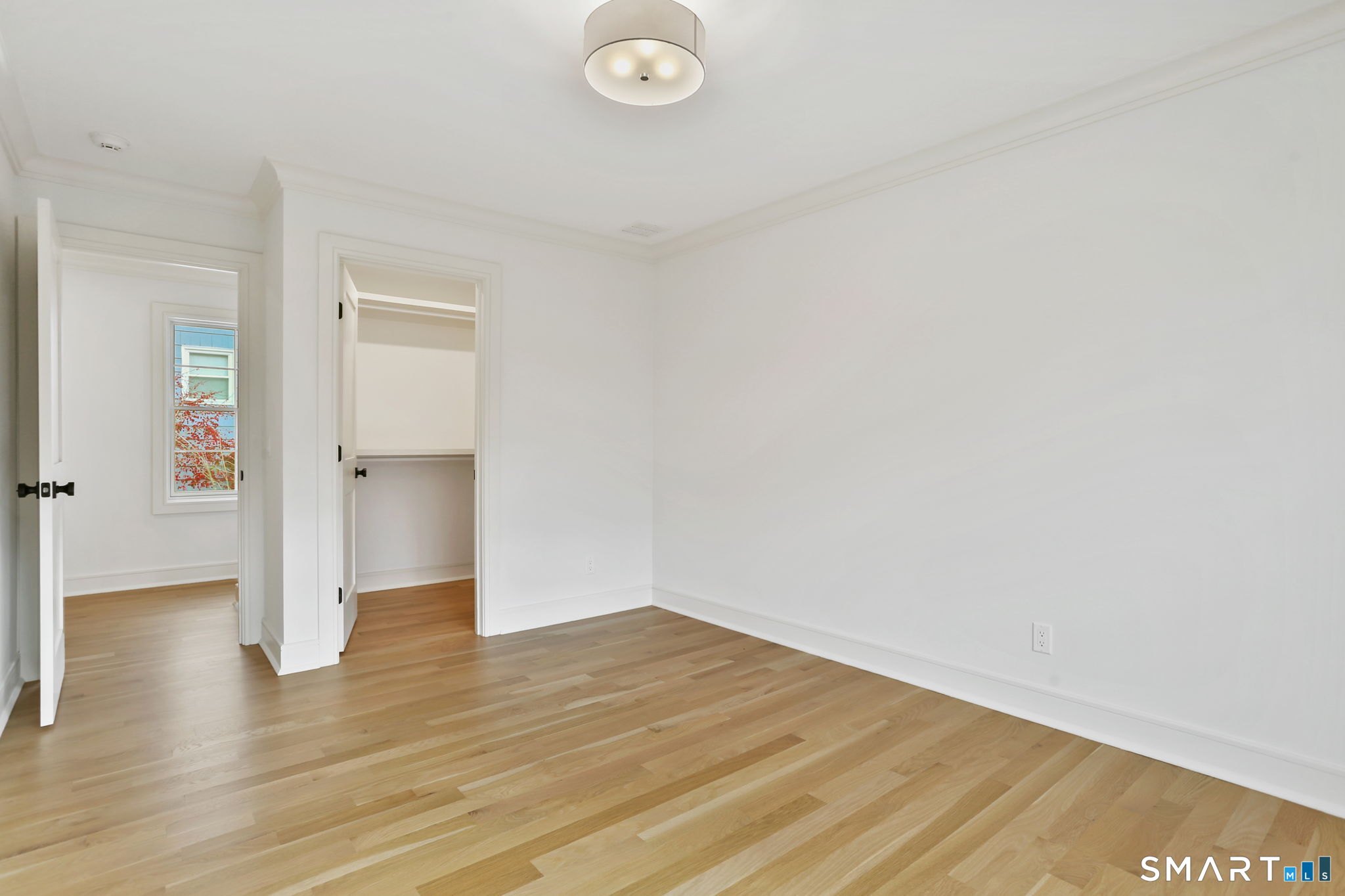 15 Barton Road Fairfield CT 06824