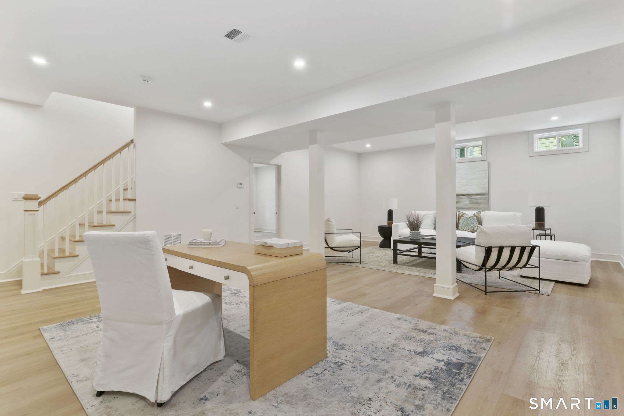 15 Barton Road Fairfield CT 06824