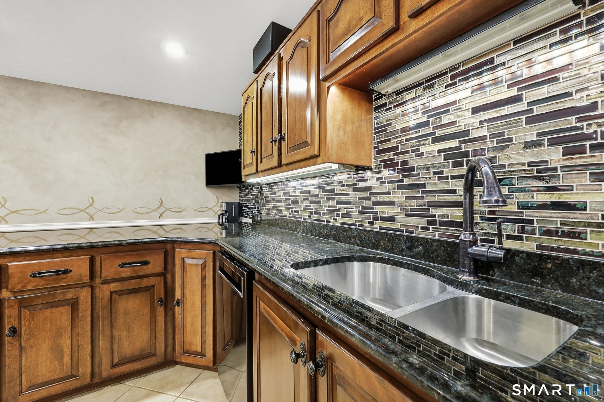 48 Dawn Drive South Windsor CT 06074