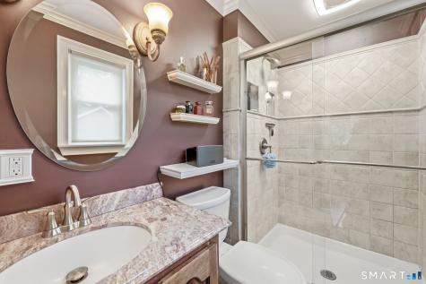 48 Dawn Drive South Windsor CT 06074