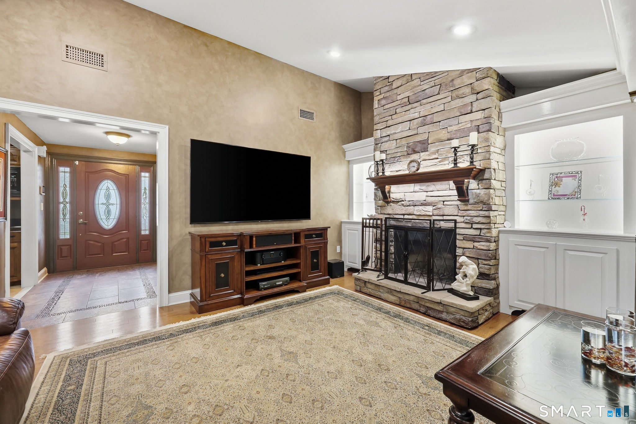 48 Dawn Drive South Windsor CT 06074