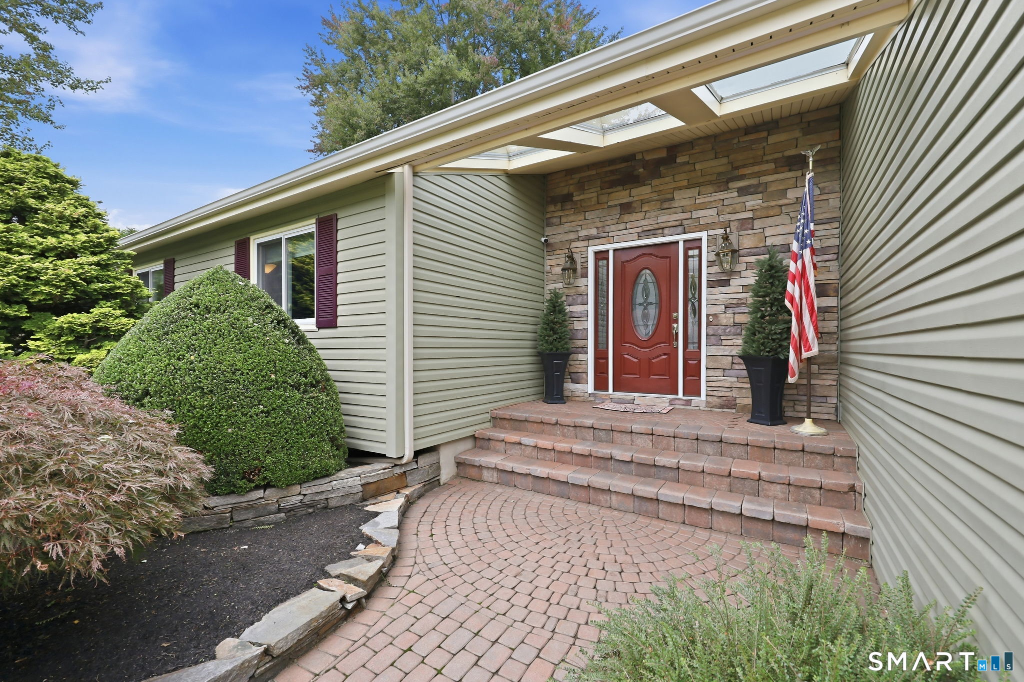 48 Dawn Drive South Windsor CT 06074