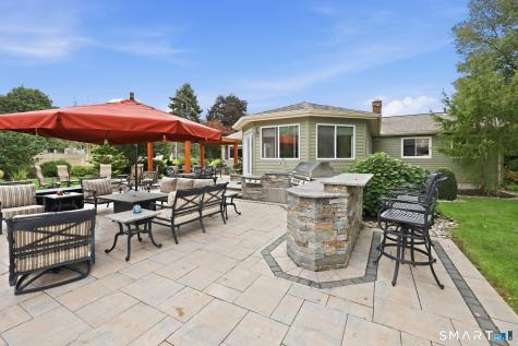 48 Dawn Drive South Windsor CT 06074