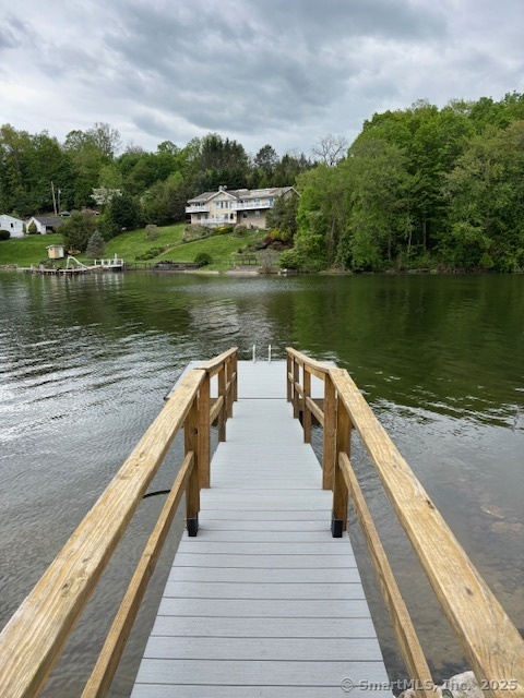 32 Kellogg Street Brookfield CT 06804