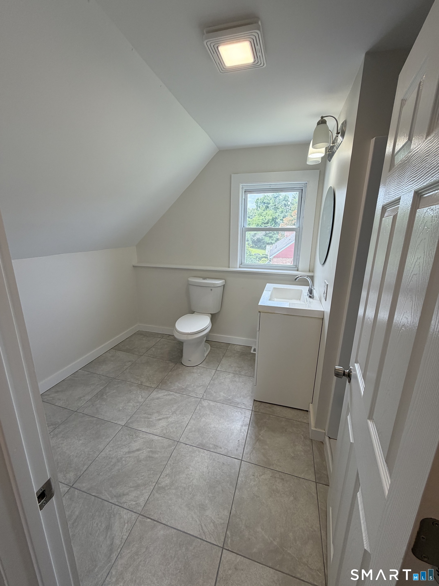 292 Old Colchester Road Montville CT 06382