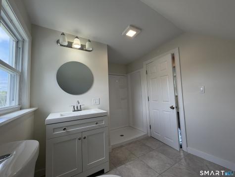 292 Old Colchester Road Montville CT 06382