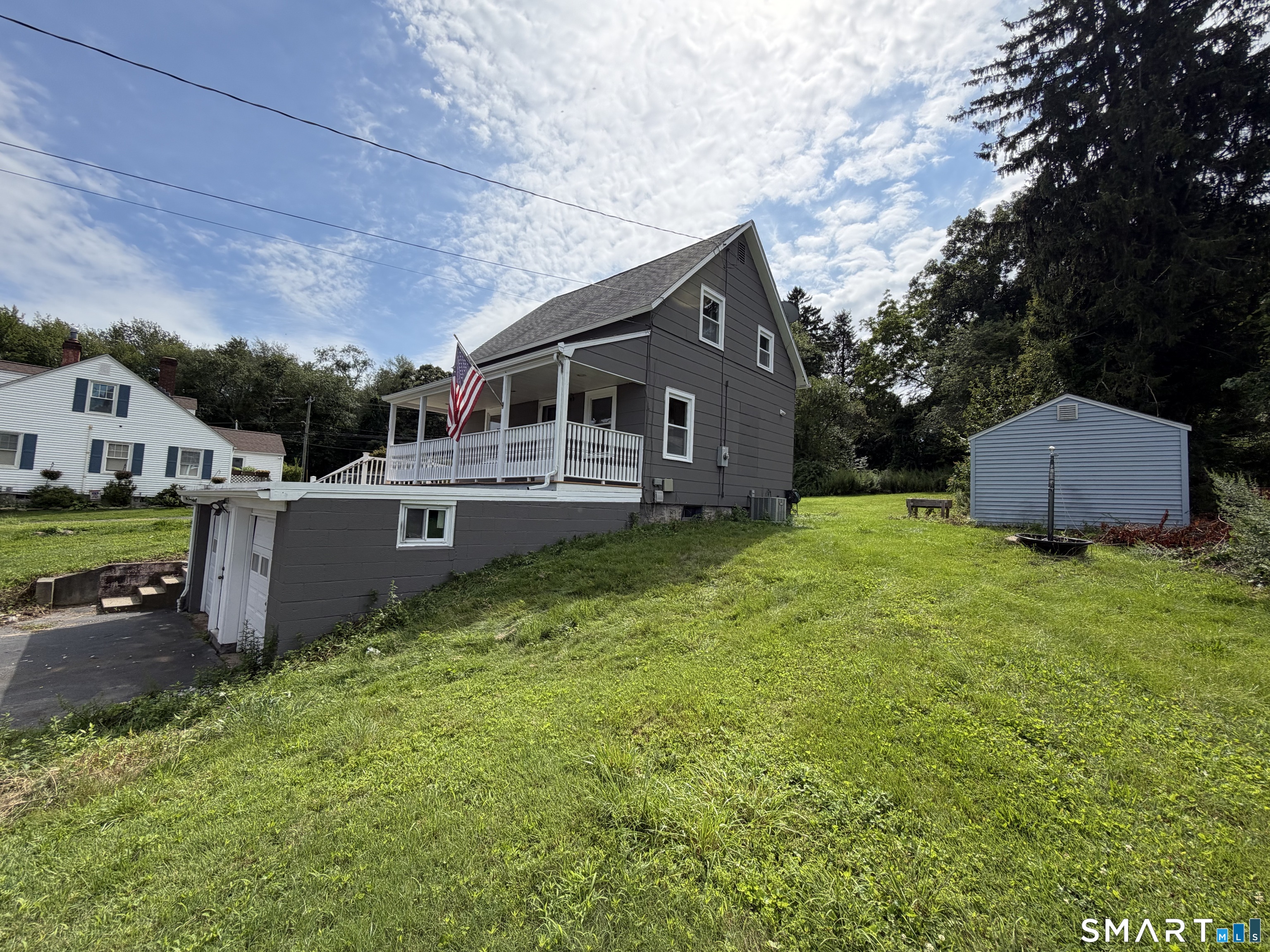 292 Old Colchester Road Montville CT 06382