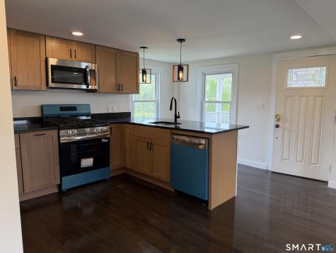 292 Old Colchester Road Montville CT 06382