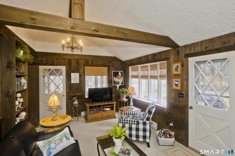 25 Nutmeg Road East Granby CT 06026