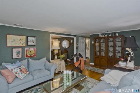 25 Nutmeg Road East Granby CT 06026