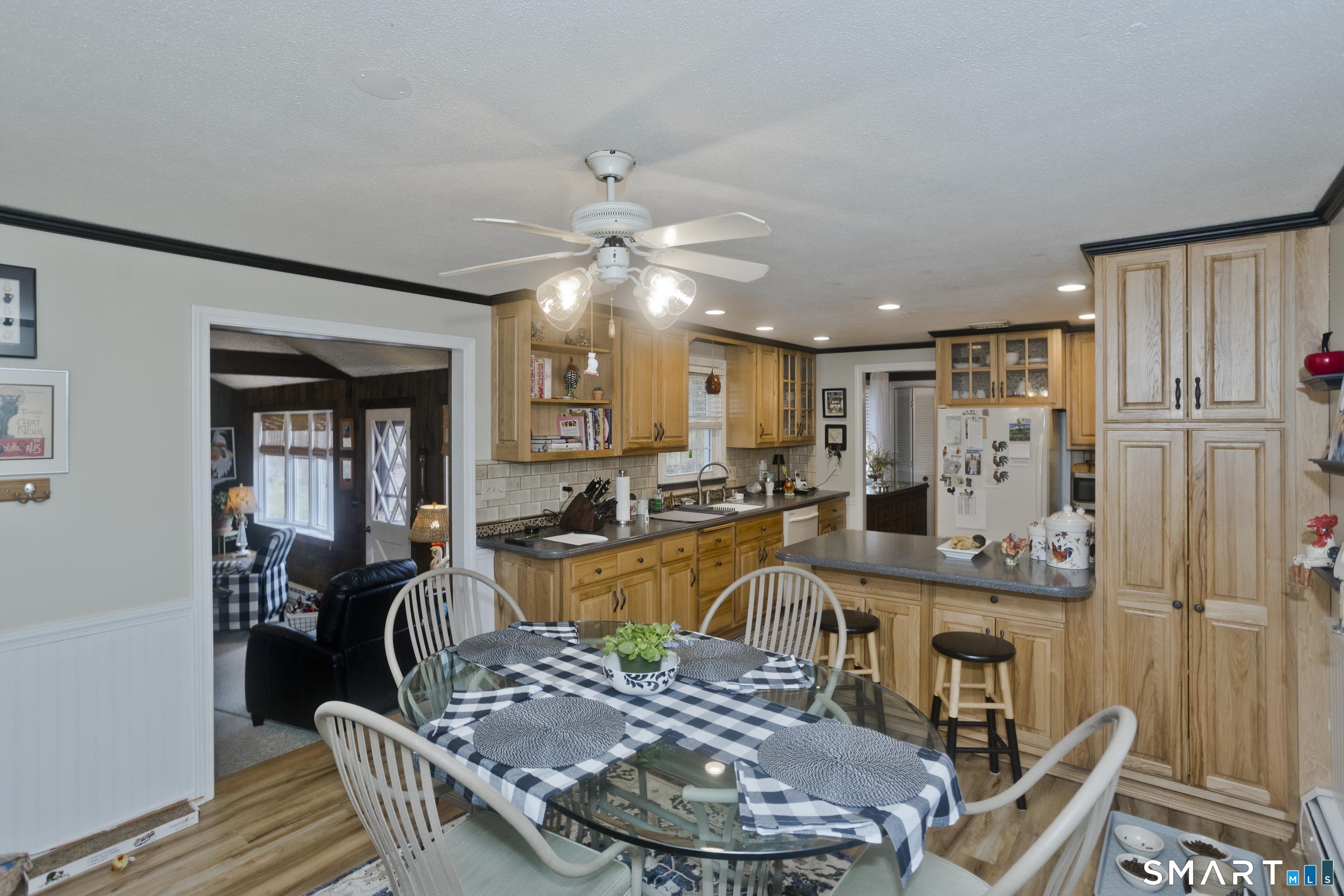 25 Nutmeg Road East Granby CT 06026