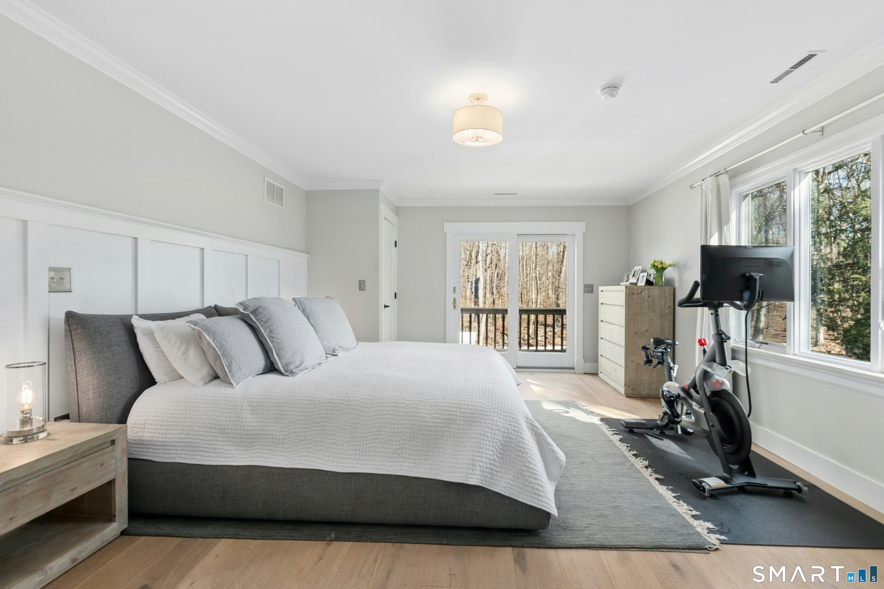 86 Middlesex Road Darien CT 06820