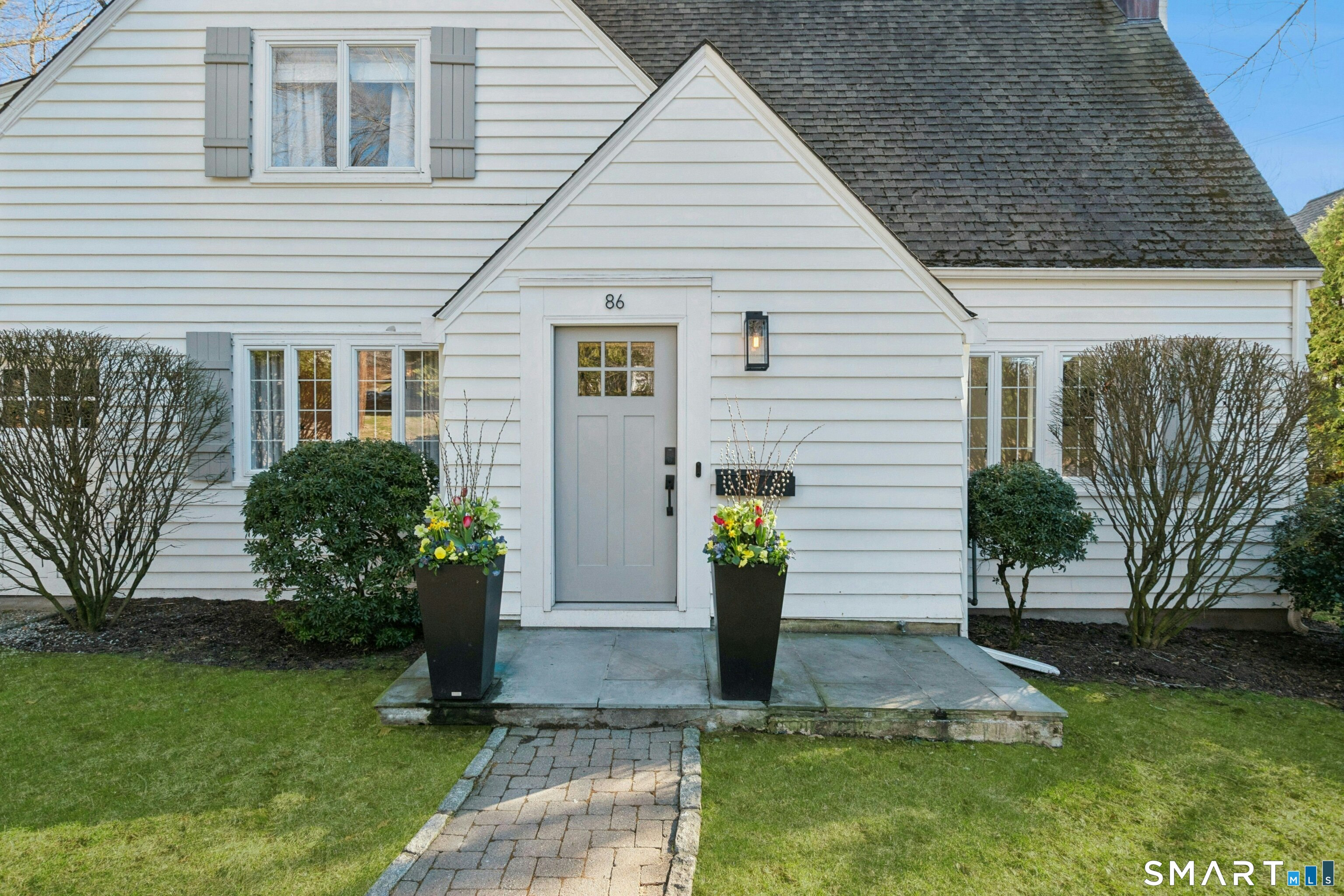 86 Middlesex Road Darien CT 06820
