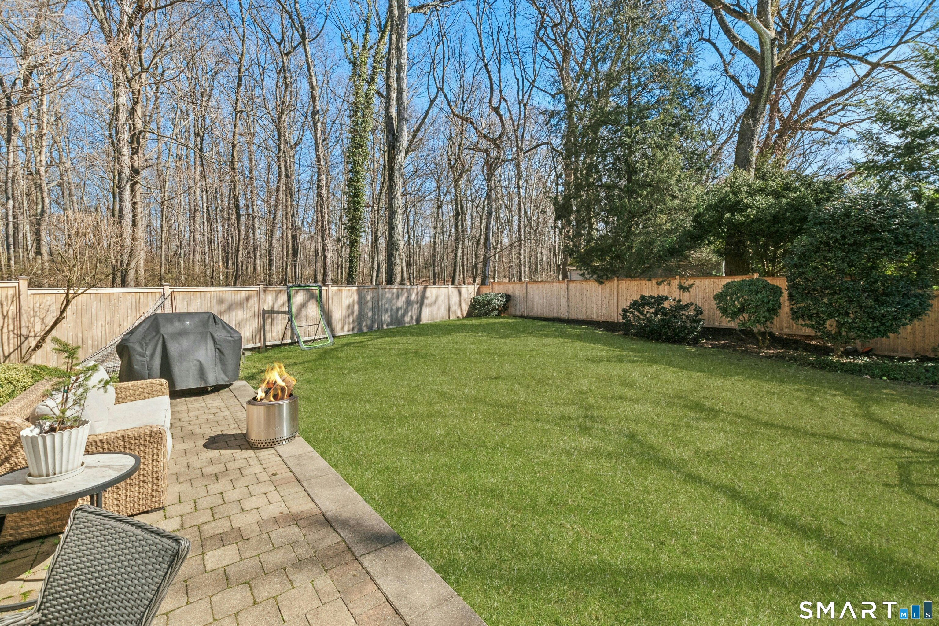 86 Middlesex Road Darien CT 06820