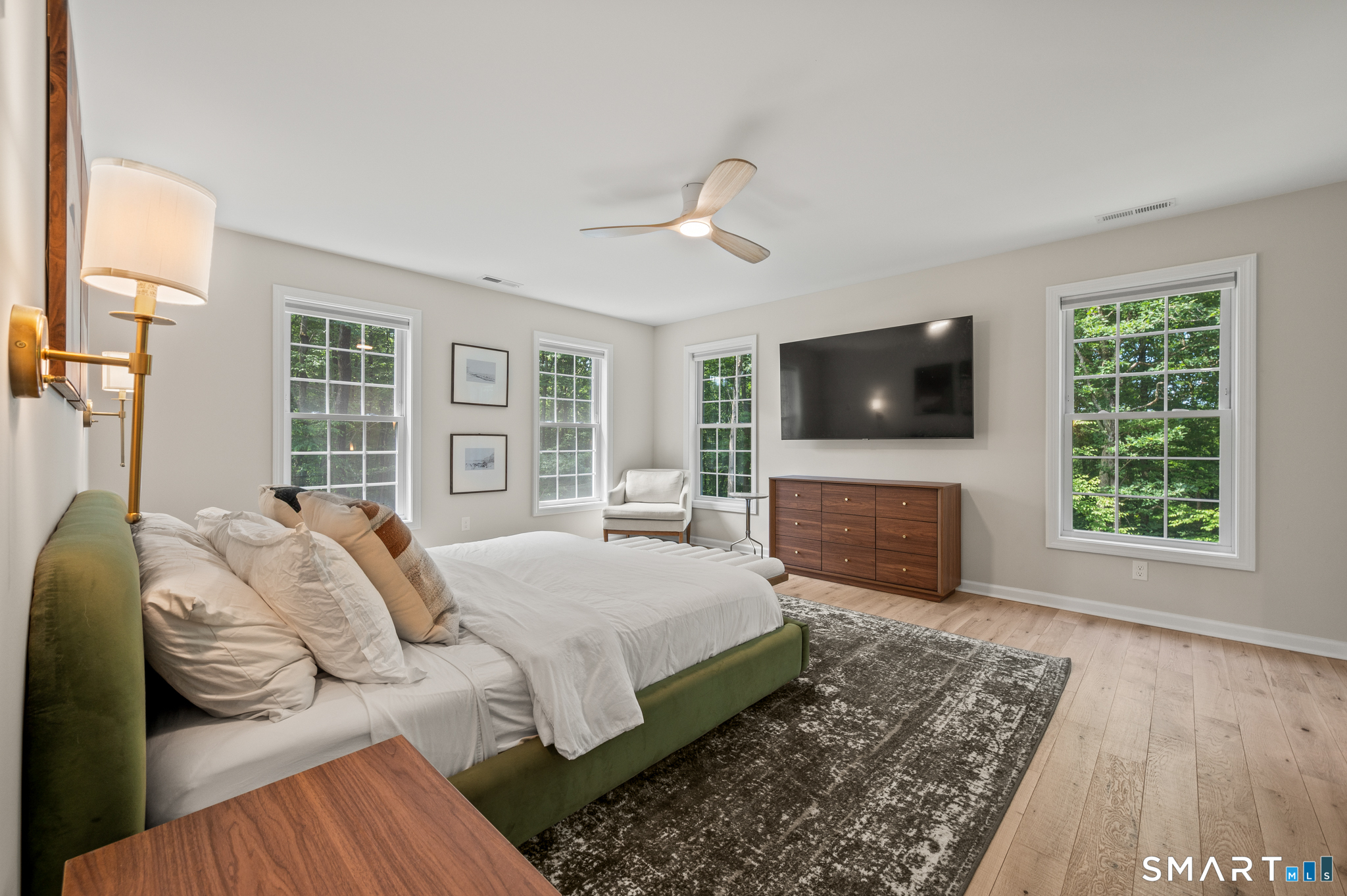 17 Pecausett Trail East Hampton CT 06424