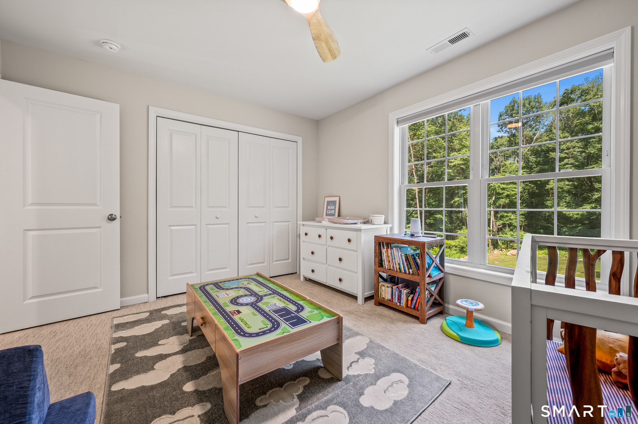 17 Pecausett Trail East Hampton CT 06424