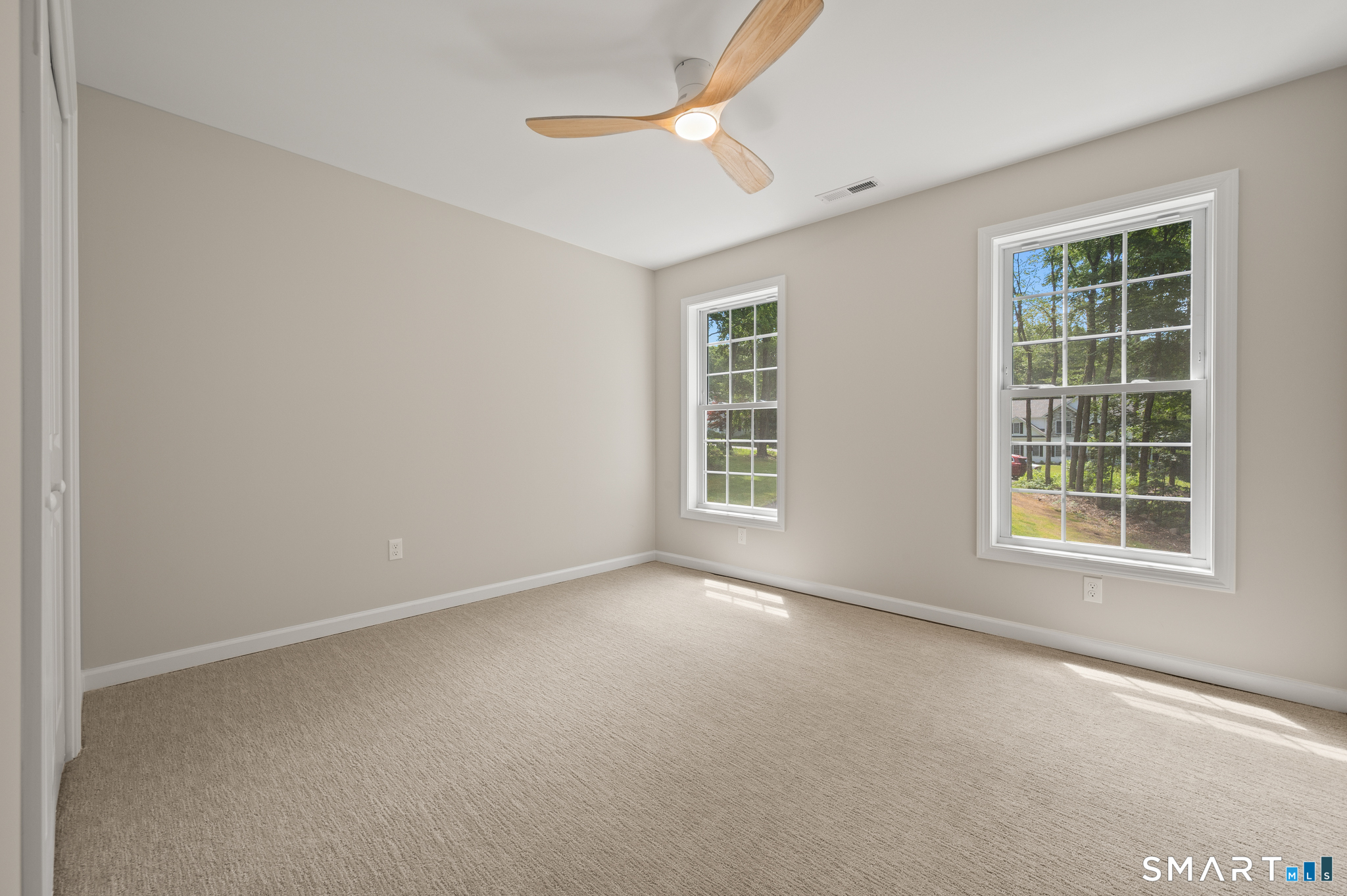 17 Pecausett Trail East Hampton CT 06424