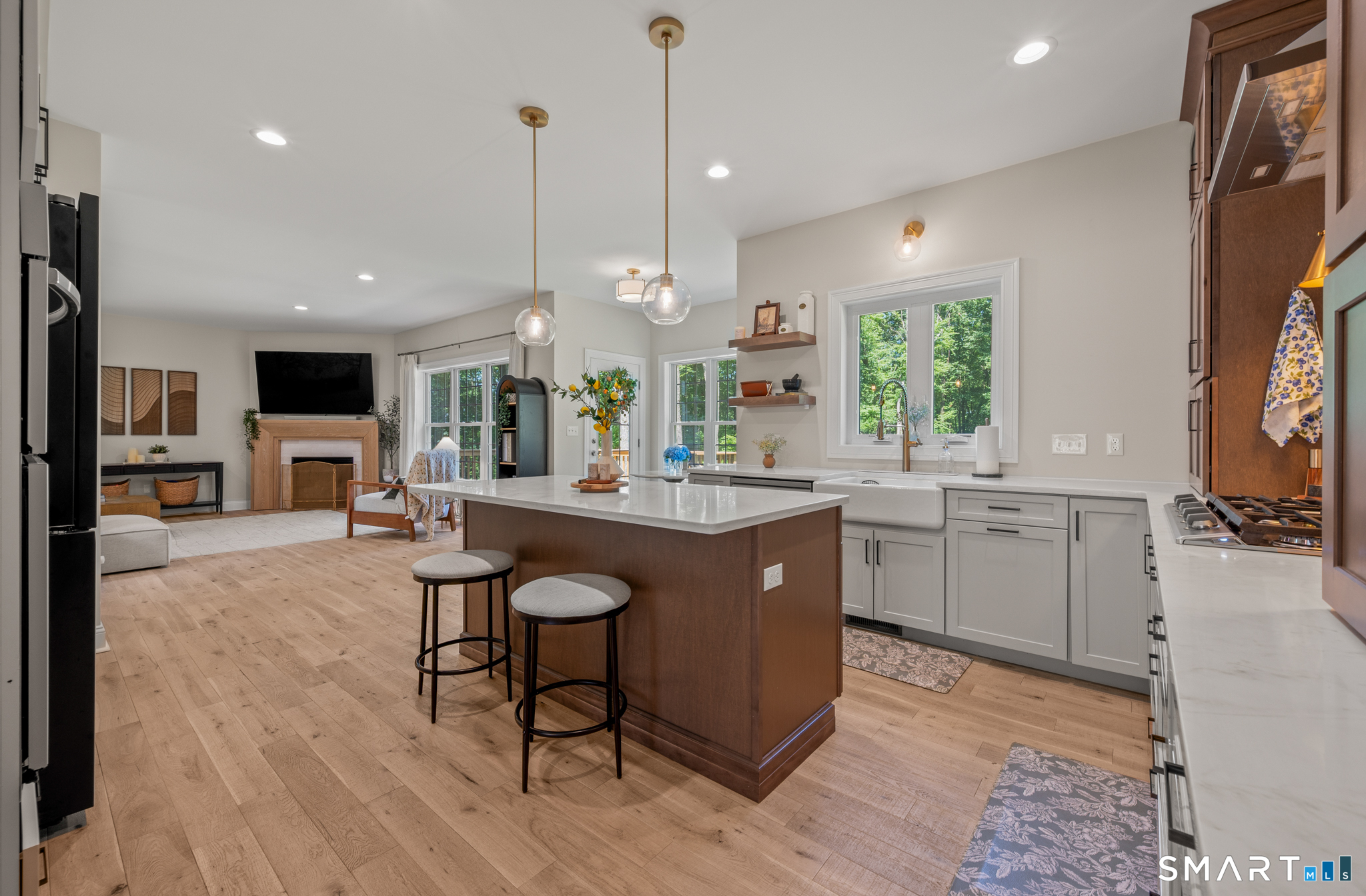 17 Pecausett Trail East Hampton CT 06424